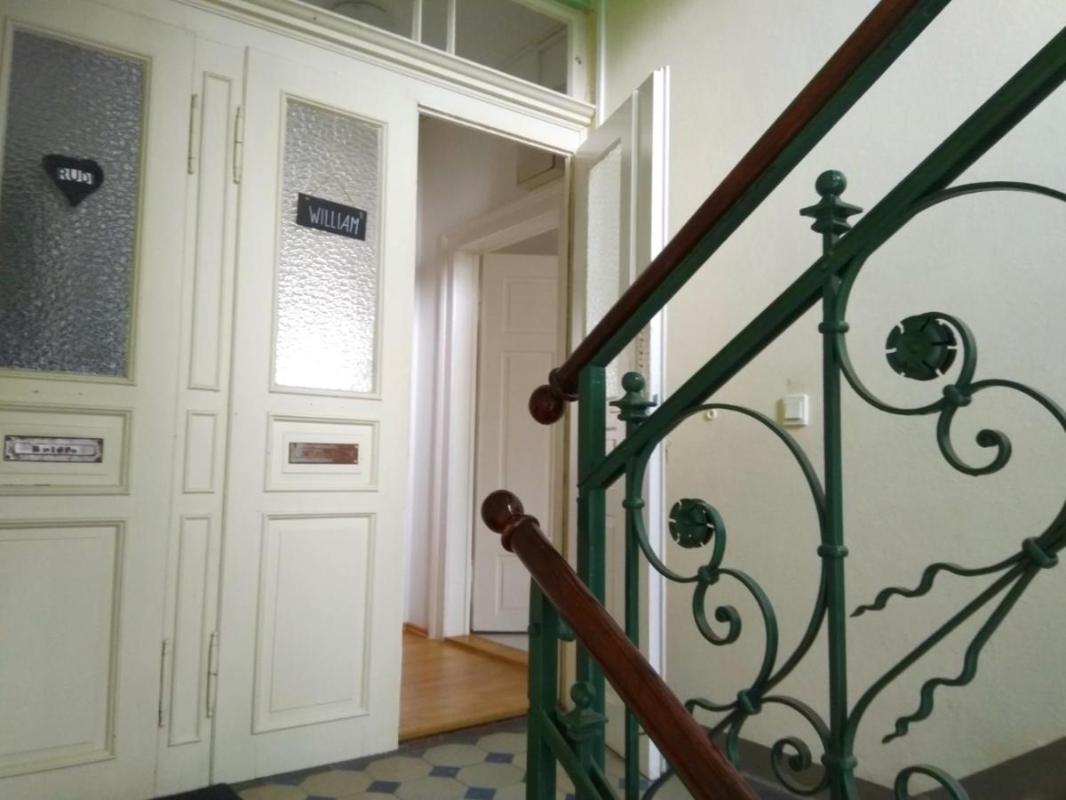 Ferienwohnung William ケムニッツ エクステリア 写真