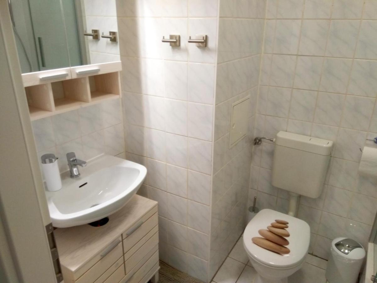 Ferienwohnung William ケムニッツ エクステリア 写真